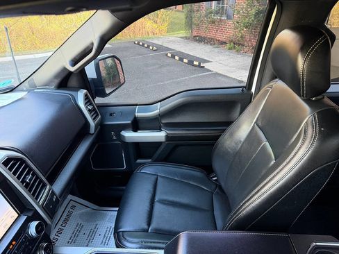 Used 2019 Ford F150 Lariat w/ Equipment Group 502A Luxury image 22