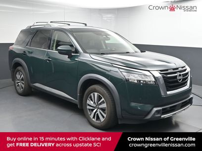 Used 2022 Nissan Pathfinder SL