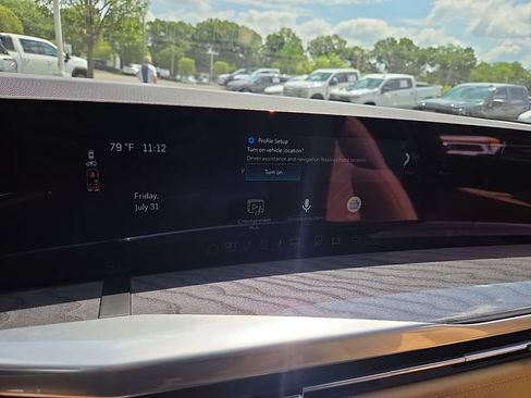 Certified 2026 Cadillac Escalade IQ Luxury 2 AWD/4WD image 18