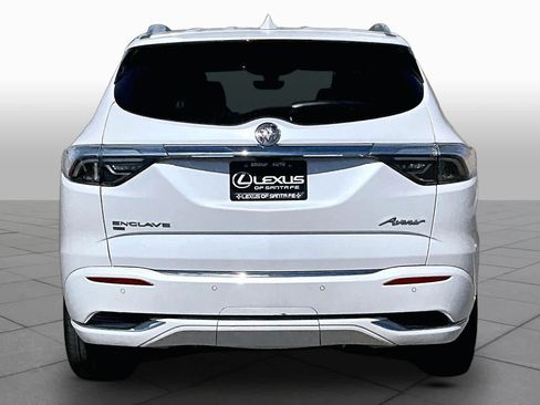 Used 2023 Buick Enclave Avenir w/ Trailering Package, 5000 lbs. AWD/4WD image 5
