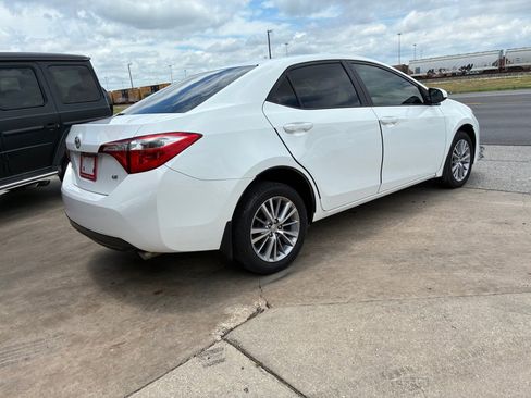 Used 2014 Toyota Corolla LE FWD image 15