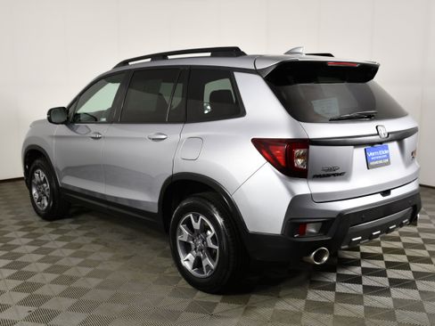 Certified 2023 Honda Passport TrailSport image 8