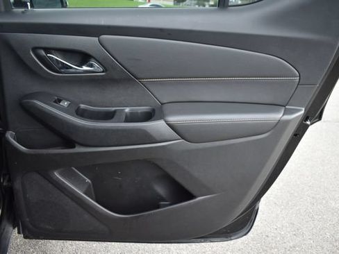 Used 2020 Chevrolet Traverse RS w/ LPO, Cargo Package AWD/4WD image 50