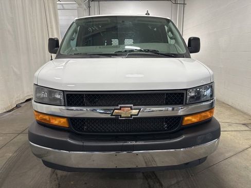 Used 2024 Chevrolet Express 2500 w/ Driver Convenience Package image 2