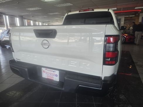 Used 2022 Nissan Frontier S image 5