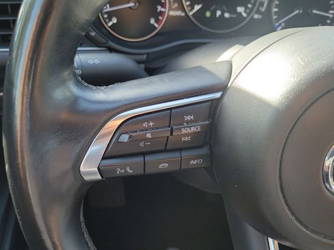 Used 2024 MAZDA MAZDA3 s FWD image 23