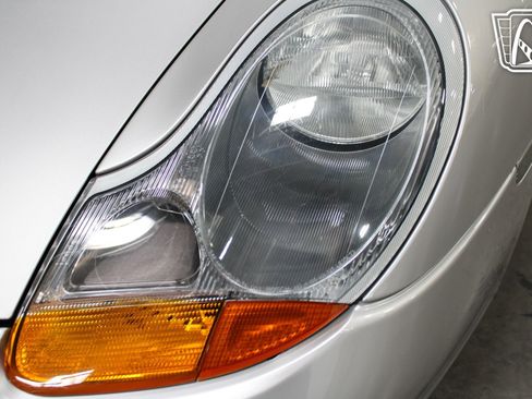 Used 2001 Porsche Boxster S RWD image 12