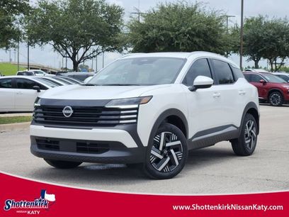 New 2025 Nissan Kicks SV w/ SV Premium Package