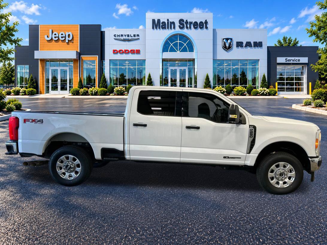 Used 2023 Ford F250 XLT w/ FX4 Off-Road Package AWD/4WD image 6