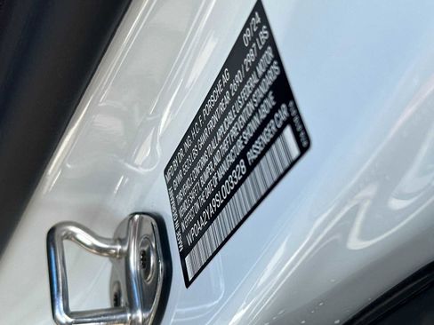 Certified 2025 Porsche Panamera image 25