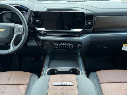 New 2026 Chevrolet Silverado 2500 High Country w/ Technology Package image 14