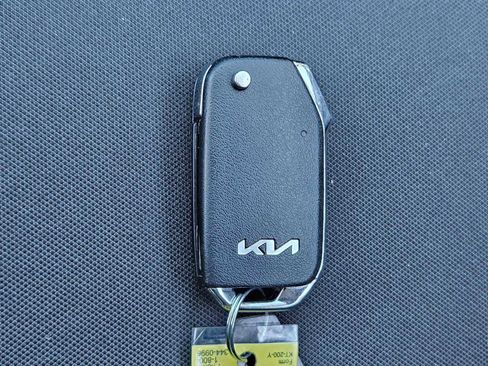 Certified 2024 Kia Sportage LX image 25