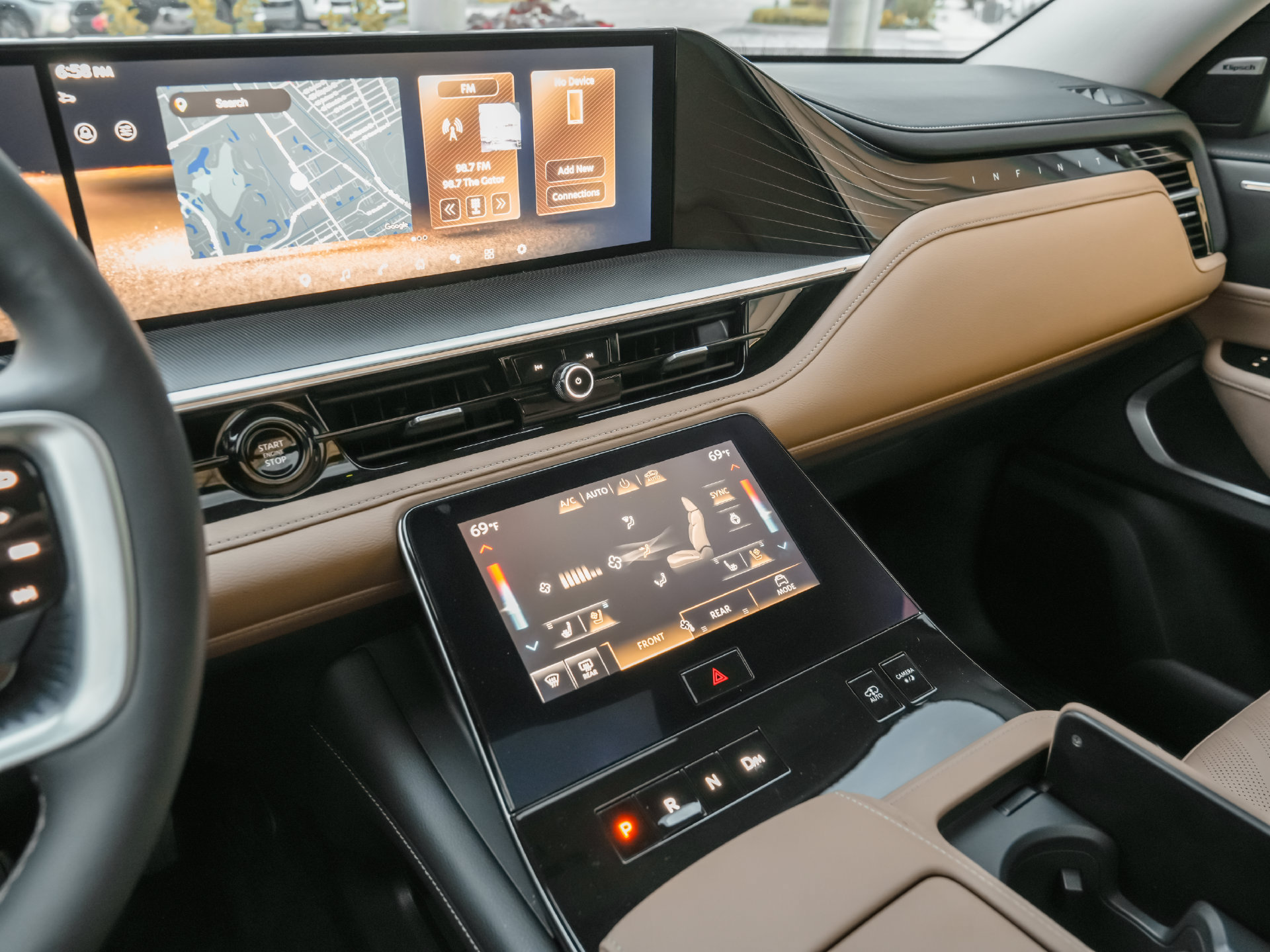 Certified 2025 INFINITI QX80 Luxe RWD image 8
