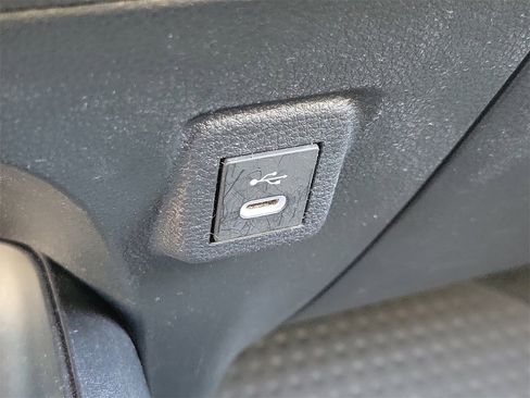 Used 2024 Toyota Corolla LE image 28