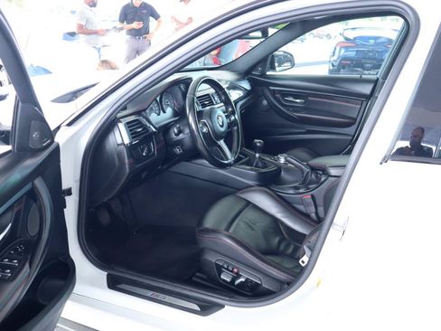 Used 2016 BMW M3 RWD image 16