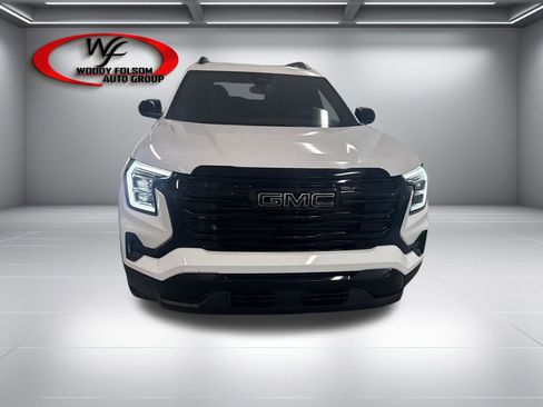 New 2026 GMC Terrain Elevation w/ Elevation Premium Package FWD image 2