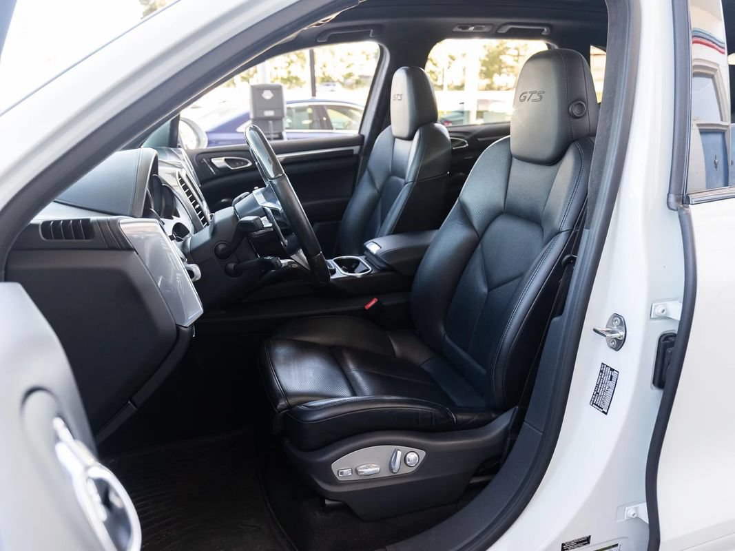 Used 2016 Porsche Cayenne GTS w/ Premium Package Plus AWD/4WD image 15