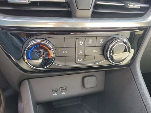 Used 2024 Buick Encore GX Sport Touring w/ Advanced Technology Package FWD image 26