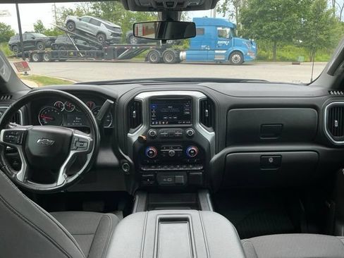 Used 2021 Chevrolet Silverado 1500 LT Trail Boss w/ Convenience Package II AWD/4WD image 22