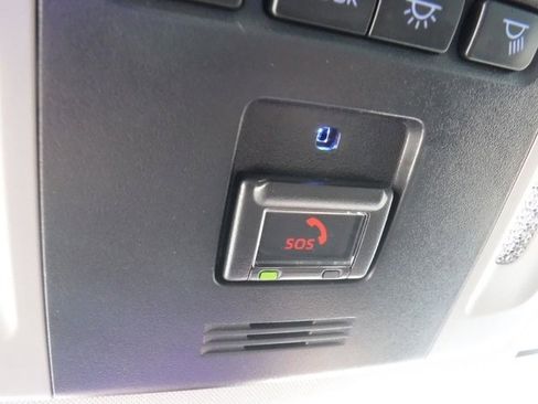 Used 2023 Toyota Camry XSE image 29