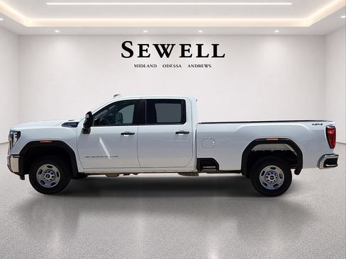 Used 2024 GMC Sierra 2500 Pro w/ Convenience Package AWD/4WD image 2