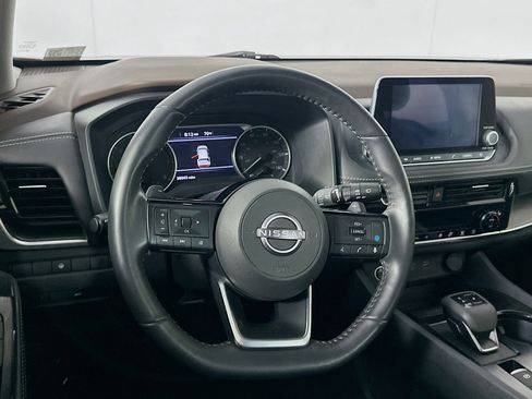Used 2023 Nissan Rogue SV w/ SV Premium Package AWD/4WD image 18