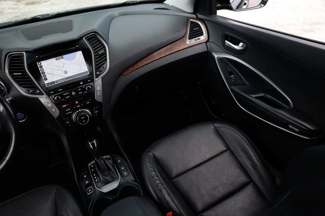 Used 2018 Hyundai Santa Fe Sport w/ 2.0T Ultimate Tech Package 05 AWD/4WD image 25