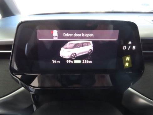 New 2025 Volkswagen ID. Buzz Pro S image 18