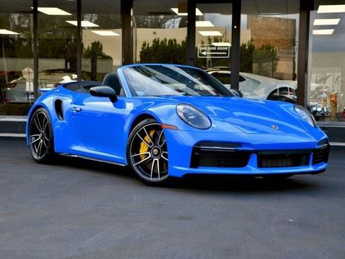 Used 2022 Porsche 911 Turbo S image 4