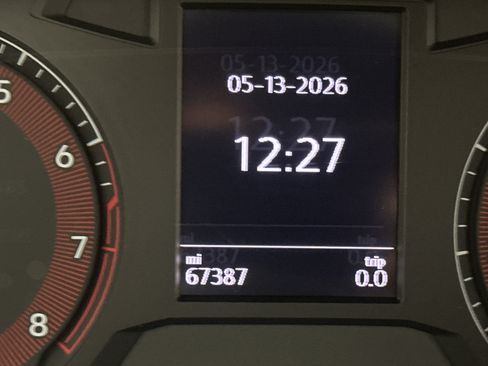 Used 2021 Volkswagen Jetta GLI FWD image 13