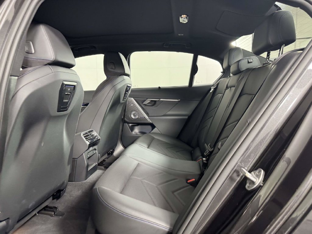 Used 2024 BMW i5 M60 w/ Executive Package AWD/4WD image 30