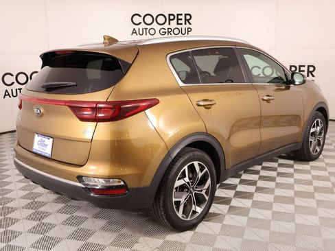 Used 2021 Kia Sportage EX image 20