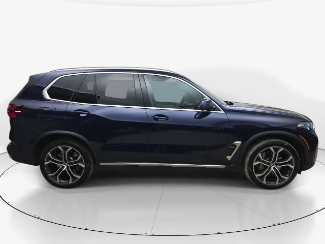 Used 2024 BMW X5 xDrive50e w/ Executive Package AWD/4WD image 4
