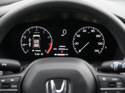 Used 2025 Honda HR-V LX image 23