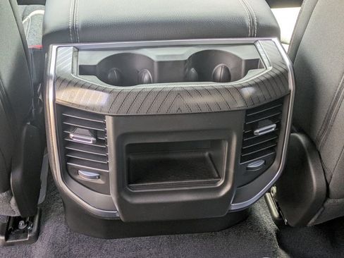 New 2026 RAM 1500 Express AWD/4WD image 23