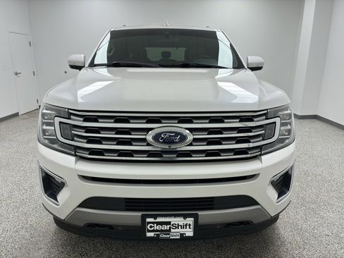 Used 2018 Ford Expedition Limited w/ Equipment Group 302A image 3