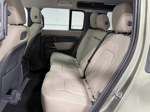 Used 2020 Land Rover Defender 110 S image 18