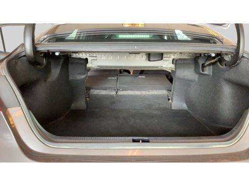 Certified 2023 Toyota Camry LE FWD image 29