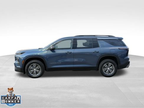 Used 2026 Chevrolet Traverse LT AWD/4WD image 5