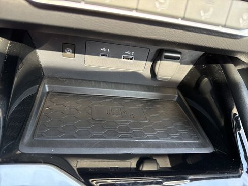 Used 2023 Nissan Altima 2.5 SV w/ SV Premium Package image 20