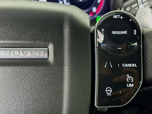 Used 2019 Land Rover Range Rover Velar R-Dynamic SE image 14