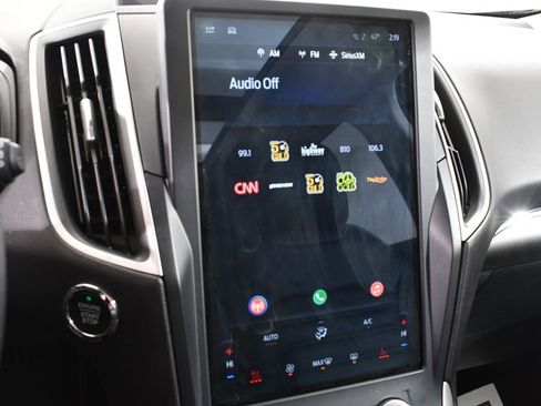 Used 2022 Ford Edge SEL w/ Convenience Package image 28