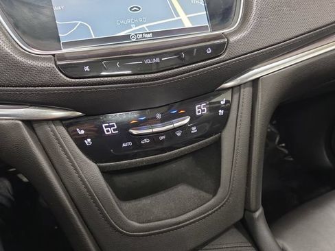 Used 2019 Cadillac XT5 Premium Luxury AWD/4WD image 24