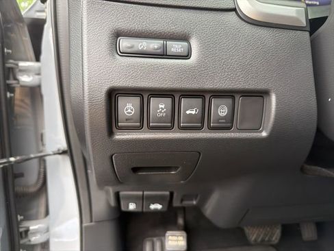 Used 2023 Nissan Murano Platinum w/ Cargo Package FWD image 13
