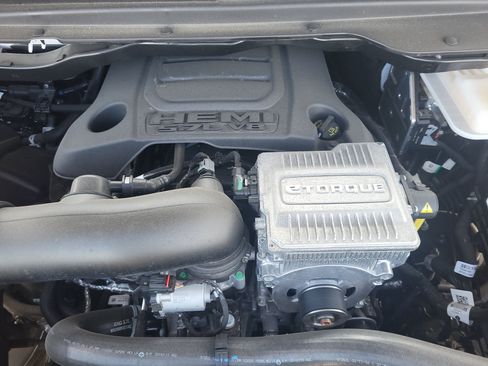 New 2026 RAM 1500 Big Horn AWD/4WD image 24