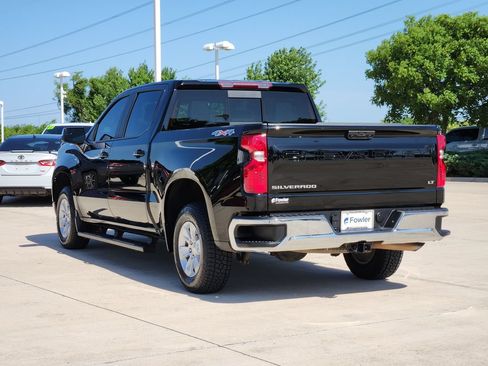 Used 2024 Chevrolet Silverado 1500 LT w/ Leather Package AWD/4WD image 5