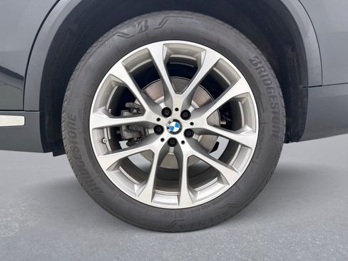 Used 2024 BMW X5 xDrive40i w/ Premium Package AWD/4WD image 22