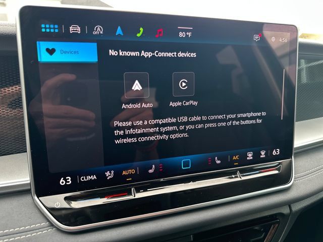 Certified 2025 Volkswagen Tiguan SE AWD/4WD image 26