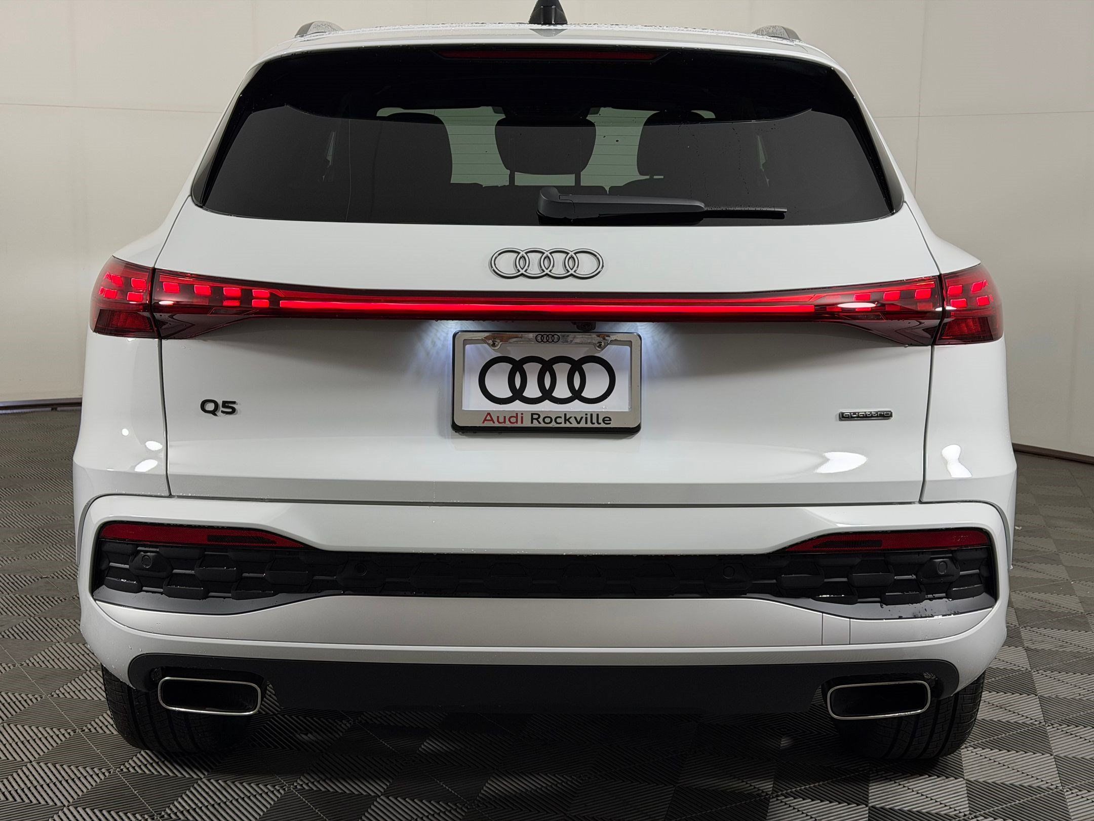 New 2026 Audi Q5 Premium AWD/4WD image 10