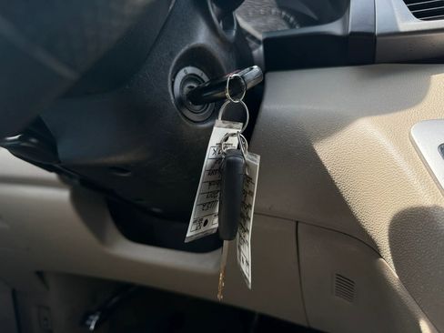 Used 2013 Honda Odyssey LX image 27